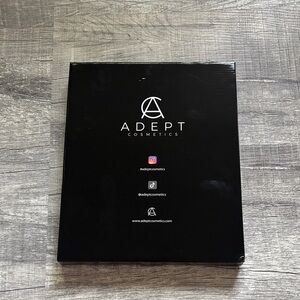 Adept Cosmetics Empty Faux Leather Magnetic Makeup Palette